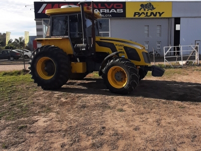 Tractor Pauny 250A usado
